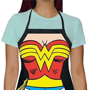 Wonder Woman Apron 💙❤️💛 New